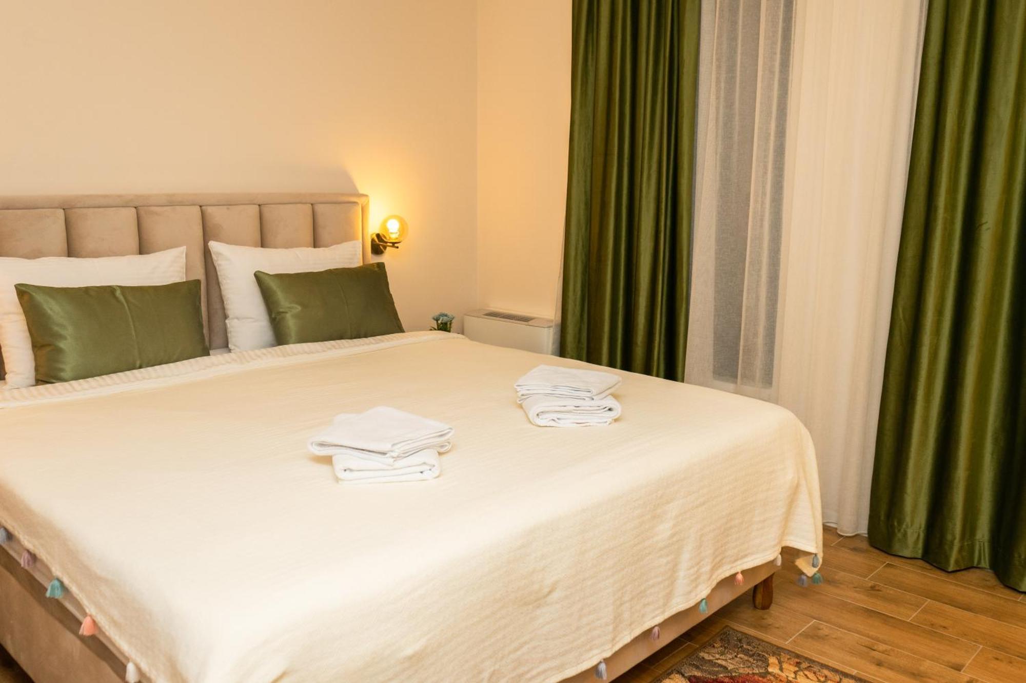 Šabac Merak Rooms & Caffe Bar מראה חיצוני תמונה