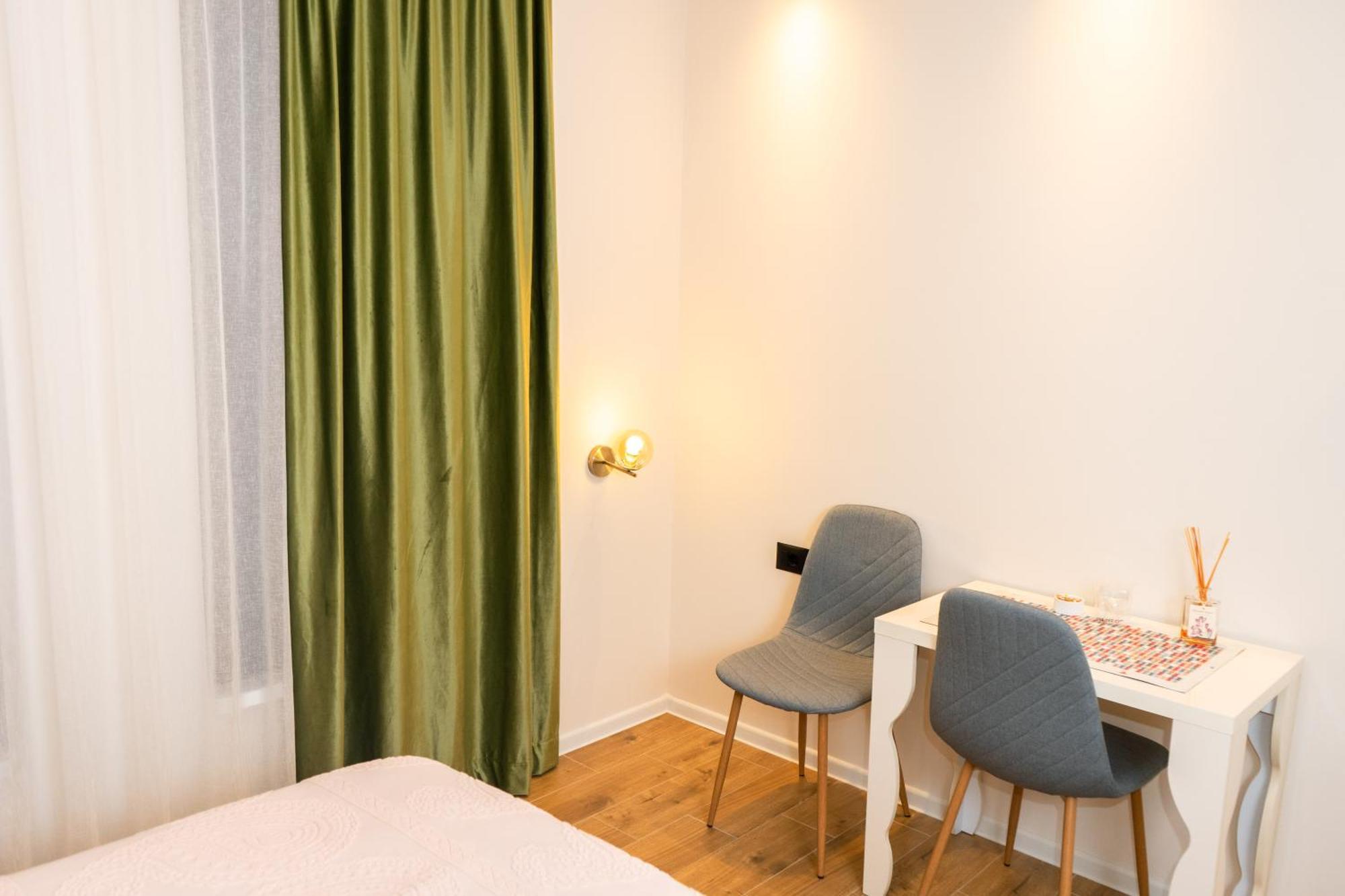 Šabac Merak Rooms & Caffe Bar מראה חיצוני תמונה